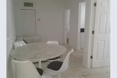1526 Pennsylvania #19, Miami Beach, FL 33139 - Photo 7
