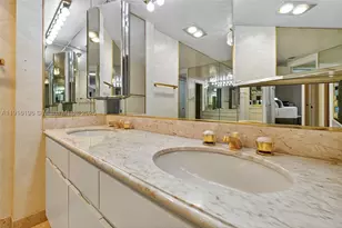 2 Grove Isle, Coconut Grove, FL 33133 - Photo 23