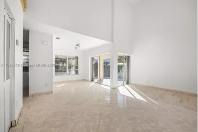 9162 SW 213th, Cutler Bay, FL 33189 - Photo 3