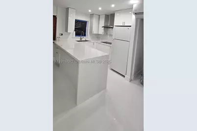9375 SW 40th #203, Miami, FL 33165 - Photo 7