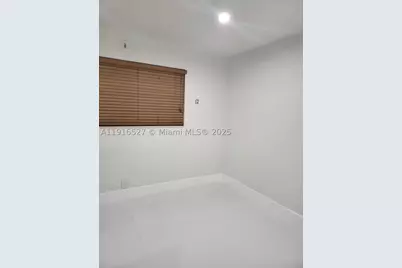 9375 SW 40th #203, Miami, FL 33165 - Photo 5