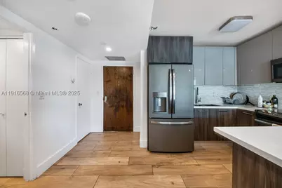 1541 Brickell #C406, Miami, FL 33129 - Photo 11