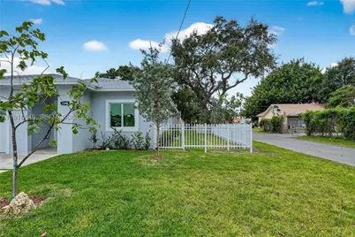 1346 NW 44th, Miami, FL 33142 - Photo 7