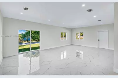 1346 NW 44th, Miami, FL 33142 - Photo 31
