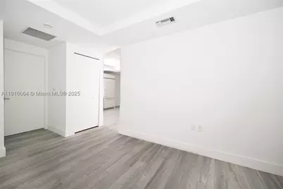 45 SW 9th #1504, Miami, FL 33130 - Photo 5