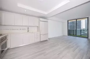 45 SW 9th, Miami, FL 33130 - Photo 9
