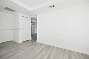 45 SW 9th, Miami, FL 33130 - Photo 17