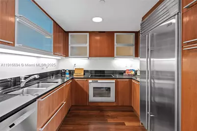 101 20th #2504, Miami Beach, FL 33139 - Photo 17