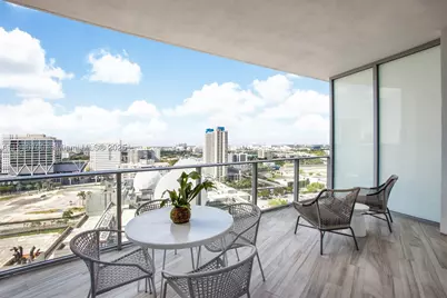 851 NE 1st #1810, Miami, FL 33132 - Photo 11