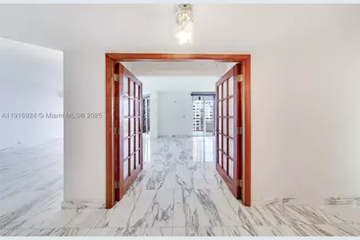 520 Brickell Key #A1104, Miami, FL 33131 - Photo 9