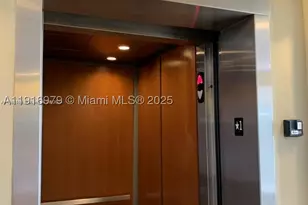 111 E Flagler, Miami, FL 33131 - Photo 7