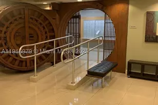 111 E Flagler, Miami, FL 33131 - Photo 3