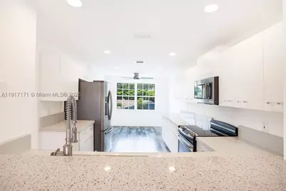 1998 NE 7th #104, Deerfield Beach, FL 33441 - Photo 13