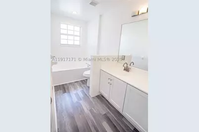 1998 NE 7th #104, Deerfield Beach, FL 33441 - Photo 35