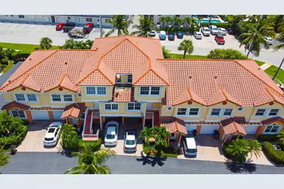1998 NE 7th #104, Deerfield Beach, FL 33441 - Photo 3