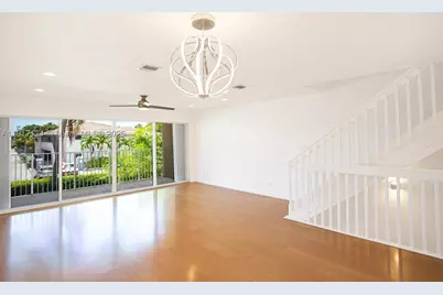 1998 NE 7th #104, Deerfield Beach, FL 33441 - Photo 7