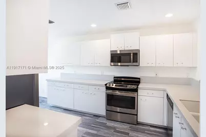 1998 NE 7th #104, Deerfield Beach, FL 33441 - Photo 15