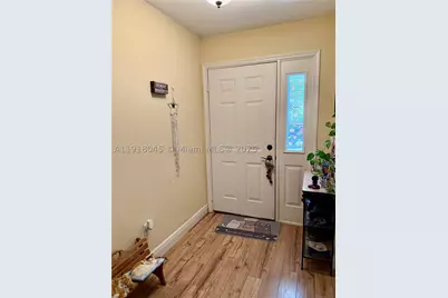 737 SE 22nd, Homestead, FL 33033 - Photo 3