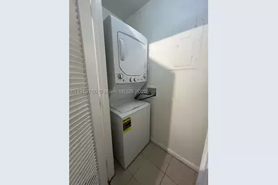 721 SE 1st #B18, Deerfield Beach, FL 33441 - Photo 3