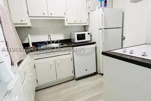 100 Lincoln, Miami Beach, FL 33139 - Photo 3