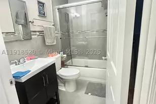 1990 SW 121st, Miami, FL 33175 - Photo 19