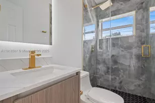 2764 NE 35th, Fort Lauderdale, FL 33306 - Photo 15