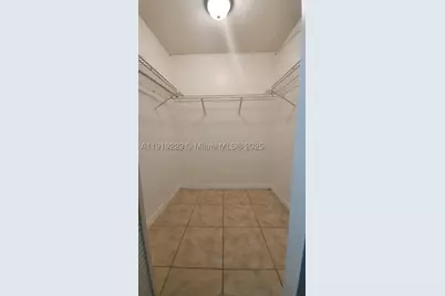 17021 N Bay #316, Sunny Isles Beach, FL 33160 - Photo 15