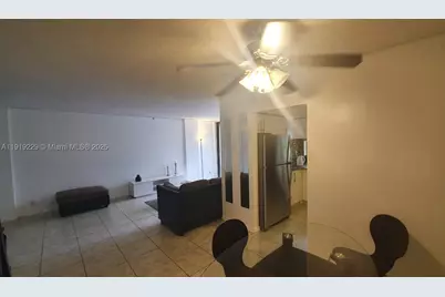 17021 N Bay #316, Sunny Isles Beach, FL 33160 - Photo 9
