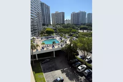 3701 N Country Club #706, Aventura, FL 33180 - Photo 1