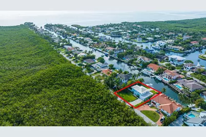 1130 Lugo, Coral Gables, FL 33156 - Photo 37