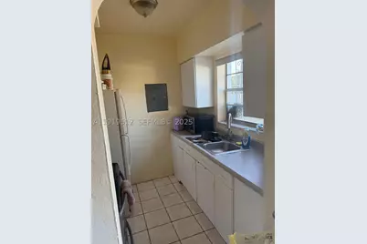 9700 NW 20th, Miami, FL 33147 - Photo 15
