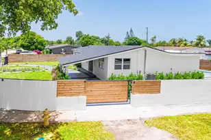 19661 NE 10th, Miami, FL 33179 - Photo 3