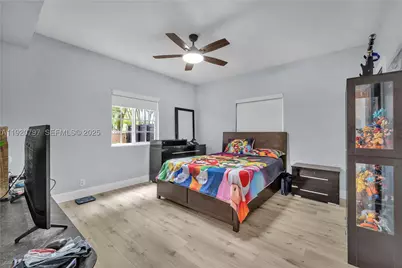 4950 Washington #1, Hollywood, FL 33021 - Photo 9