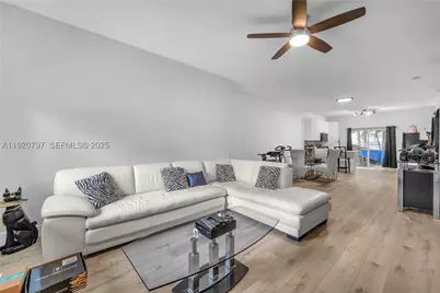 4950 Washington #1, Hollywood, FL 33021 - Photo 3