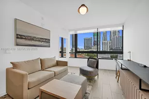 225 N Miami, Miami, FL 33128 - Photo 11
