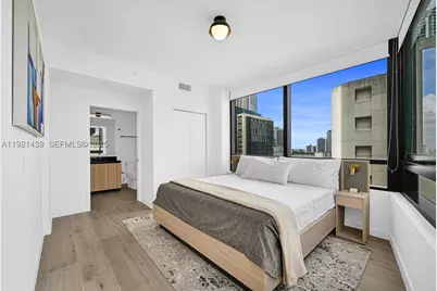 225 N Miami #901, Miami, FL 33128 - Photo 15