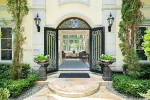 8010 Ponce De Leon, Miami, FL 33143 - Photo 3