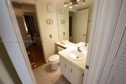 201 178th #323, Sunny Isles Beach, FL 33160 - Photo 37
