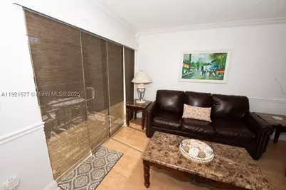 201 178th #323, Sunny Isles Beach, FL 33160 - Photo 17