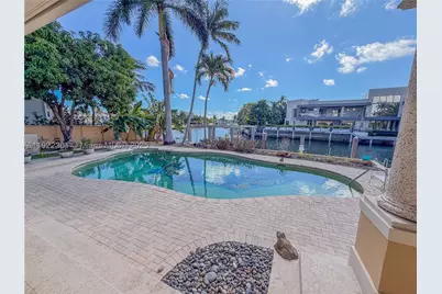 3220 NE 165th, North Miami Beach, FL 33160 - Photo 19