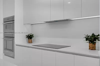 700 NE 24 #2003, Miami, FL 33137 - Photo 15