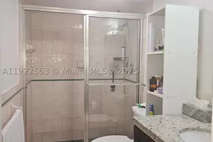 8411 NW 8th, Miami, FL 33126 - Photo 17