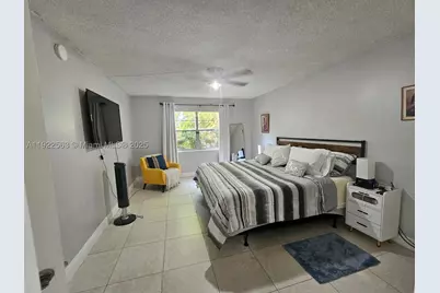 8411 NW 8th #111, Miami, FL 33126 - Photo 21