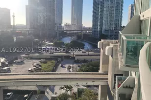 41 SE 5th, Miami, FL 33131 - Photo 3