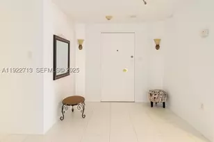 5255 Collins, Miami Beach, FL 33140 - Photo 3