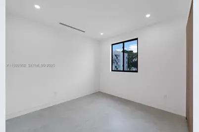 2610 SW 17th, Miami, FL 33145 - Photo 17