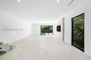 2610 SW 17th, Miami, FL 33145 - Photo 15