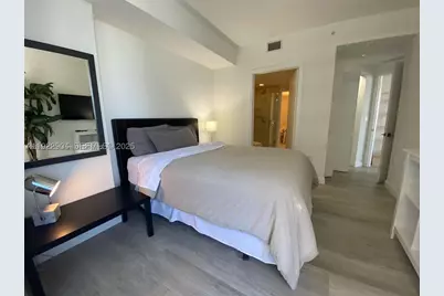55 SW 9th #3001, Miami, FL 33130 - Photo 13