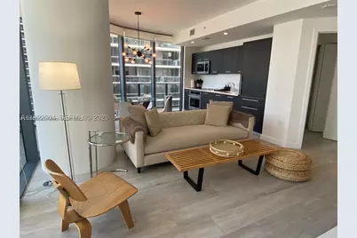 55 SW 9th #3001, Miami, FL 33130 - Photo 5