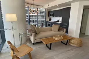 55 SW 9th, Miami, FL 33130 - Photo 5